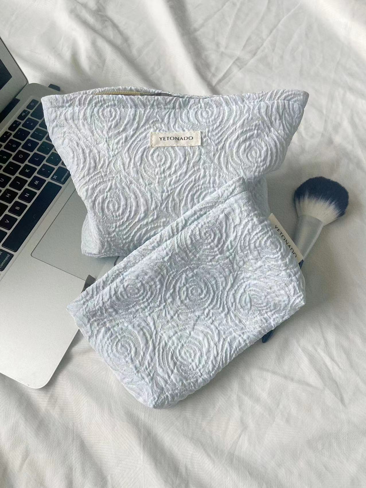 Minimalist Rose Embossed Travel Makeup Bag MK2BW6W10BOB407