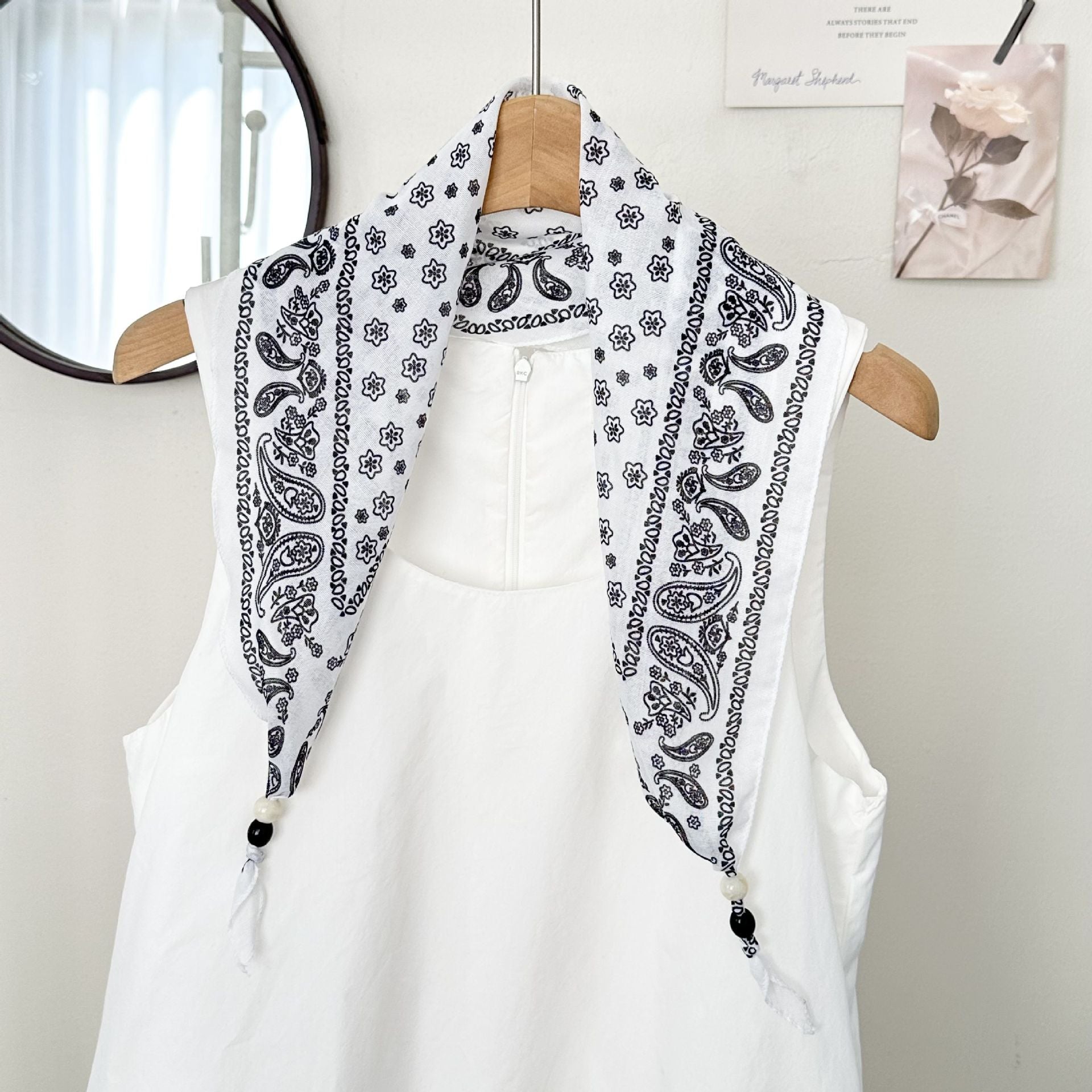 Boho-Style Star Cashew Print Silk Scarf 6W6NSI209