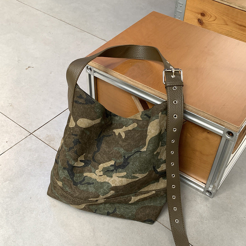 Vintage Camo Crossbody Bag - DippedShop Wholesale - #1379