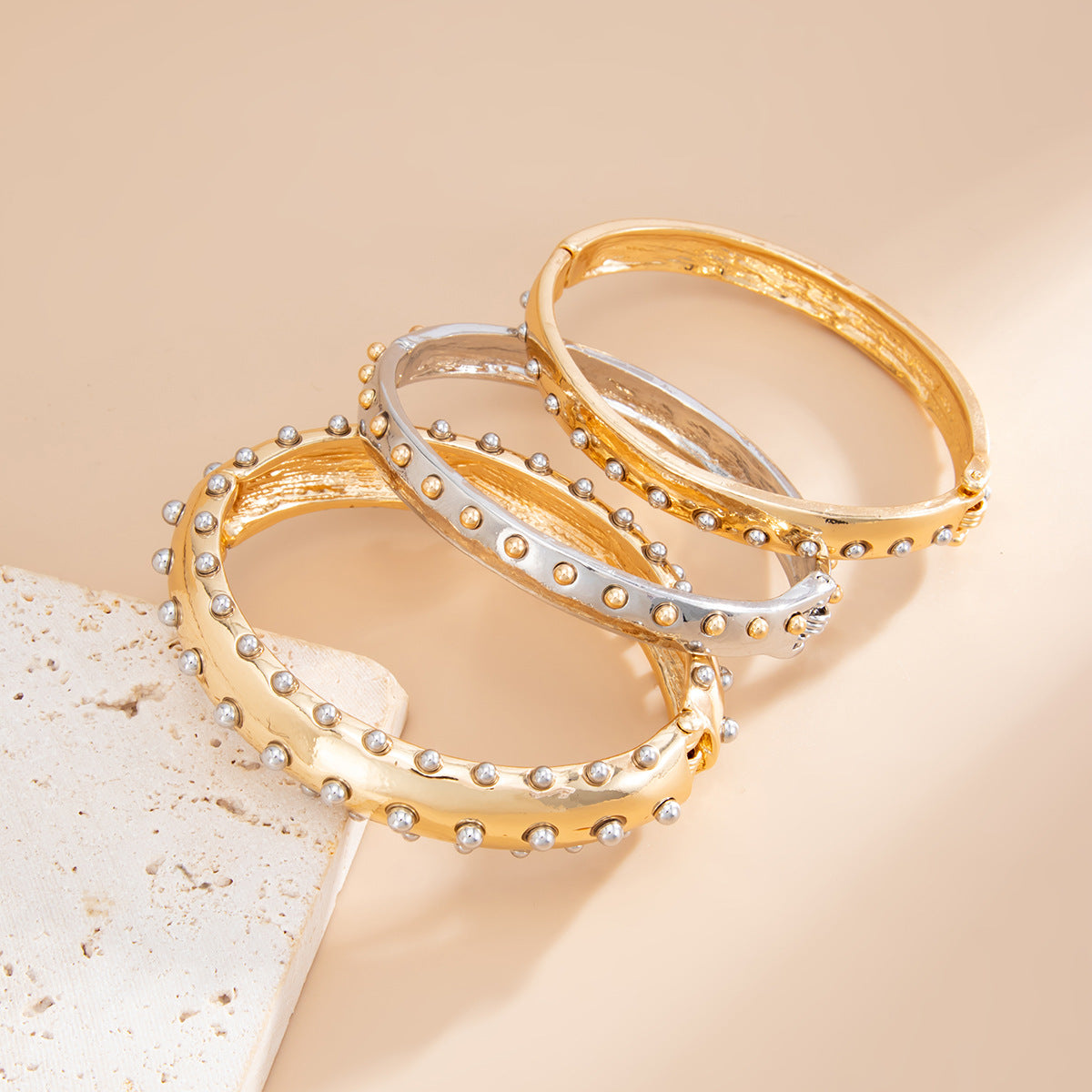 Punk Style Color Contrast Rivet Studded Bracdelet Set 6W6JBR597