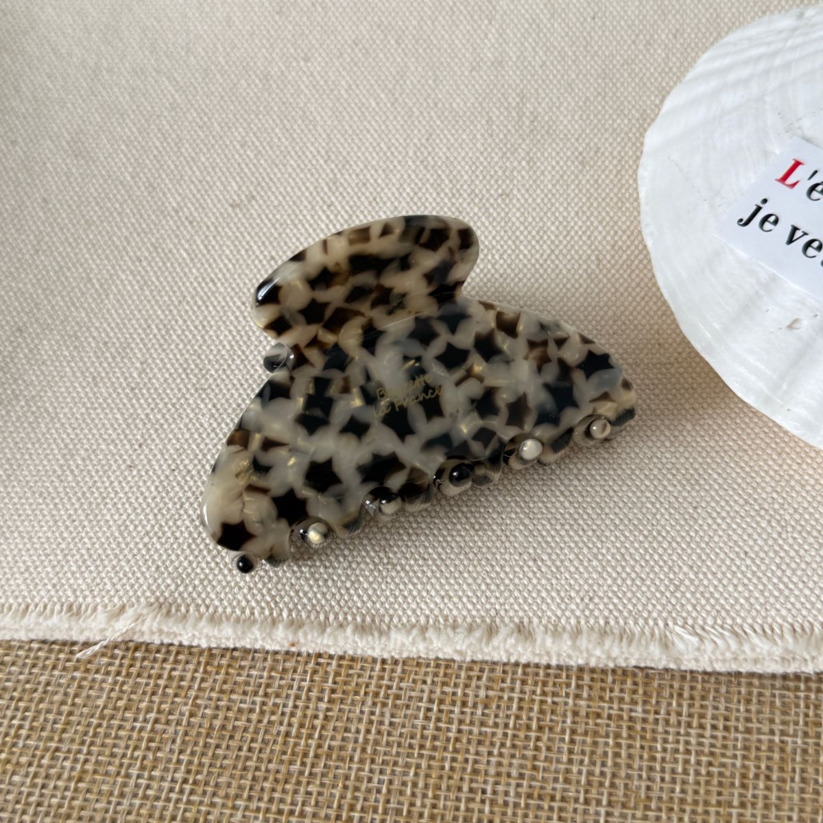 Cute Mini Marbel Textured Non-Slip Hair Claw 6W6HCP1294