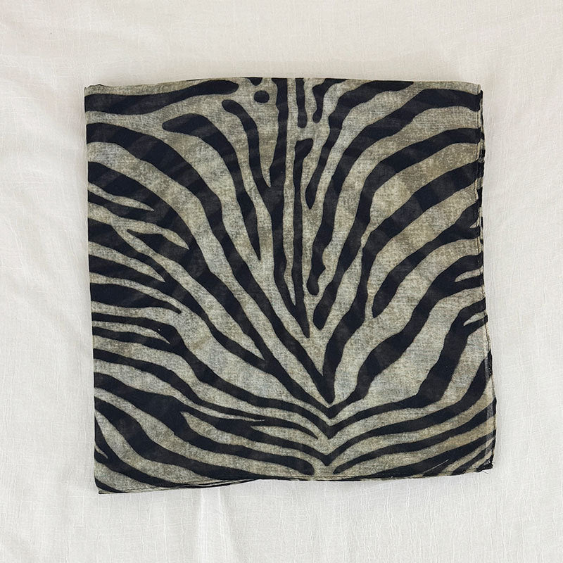 Retro Zebra Print Square Shape Silk Scarf 6W6NSI183