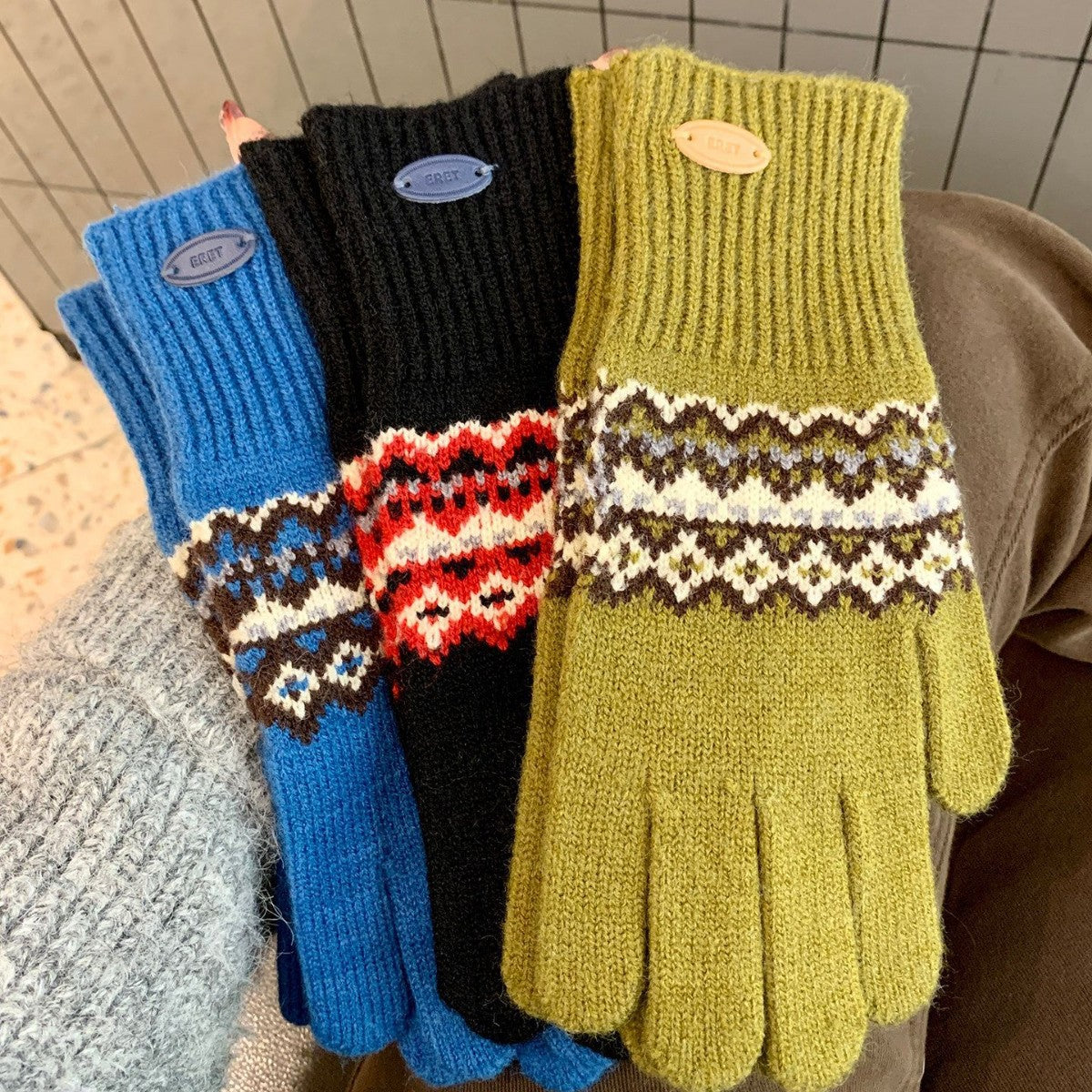 Touchscreen Knit Gloves - DippedShop Wholesale - #4579