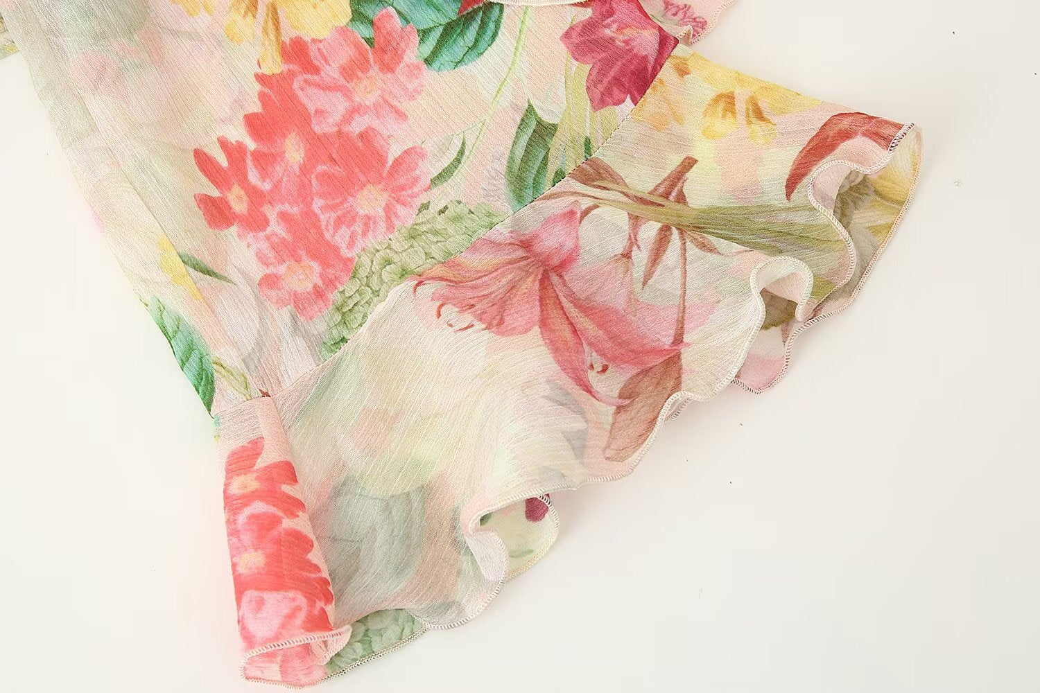 Floral Tiered Chiffon Blouse - DippedShop Wholesale - #4563