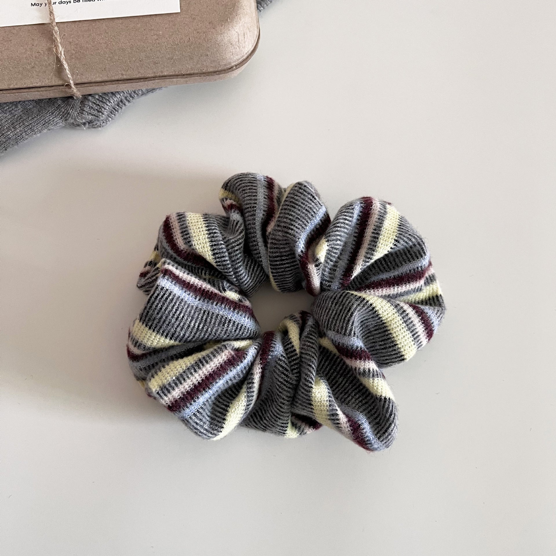 Simple Knit Striped Hair Scrunchie MK2BLW6W6HSR14