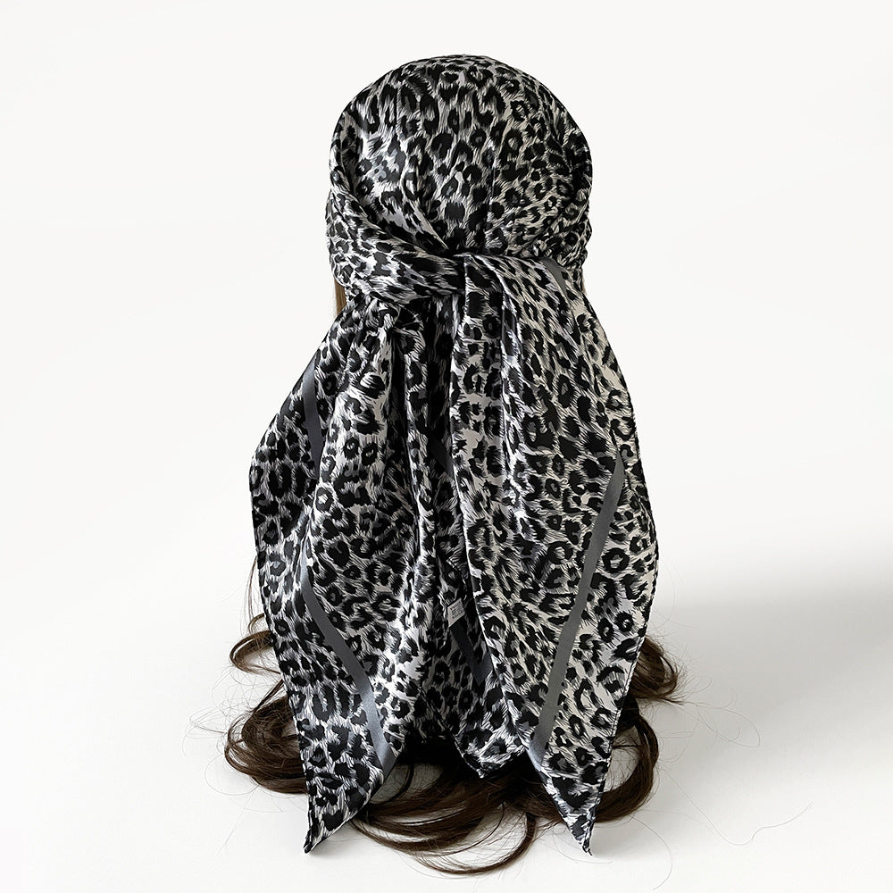 Stylish Leopard Print Lightweight Square Headscarf MK2BLW6W6NSI42