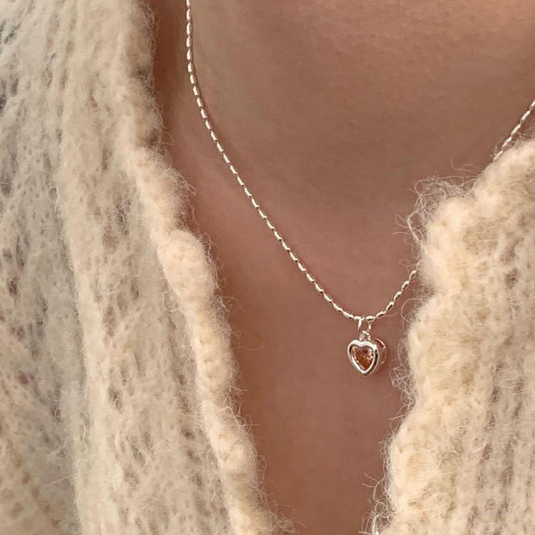 Simple Cubic Zirconia Heart Pendant Choker Necklace 6W6JNC387L