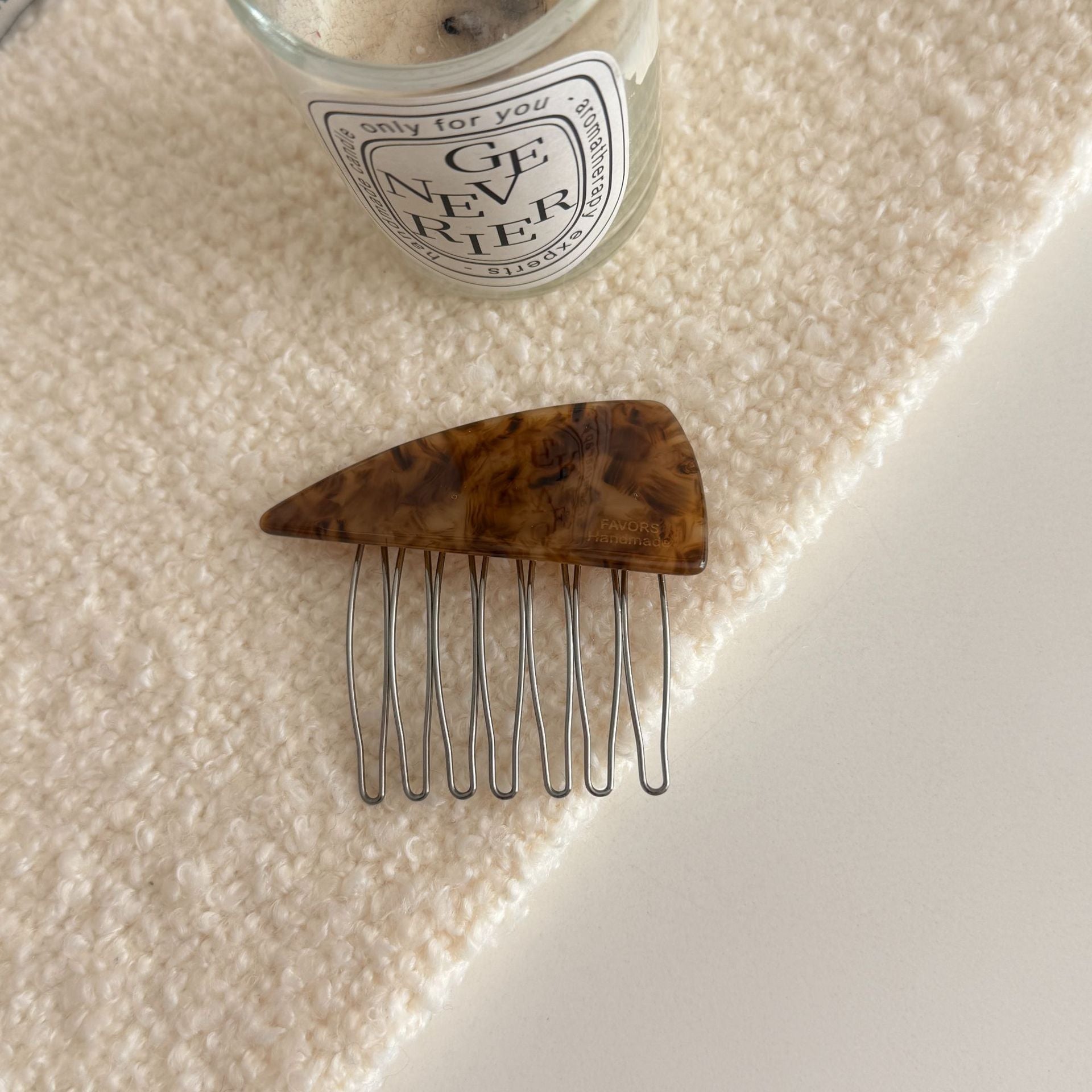 Triangle Acetate Insert Comb Hair Clip MK2MBEP6W6HPN14