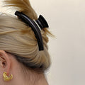 Eleagnt Pearl Large Acetate Hair Claw MK2PPIM6W6HCP1263