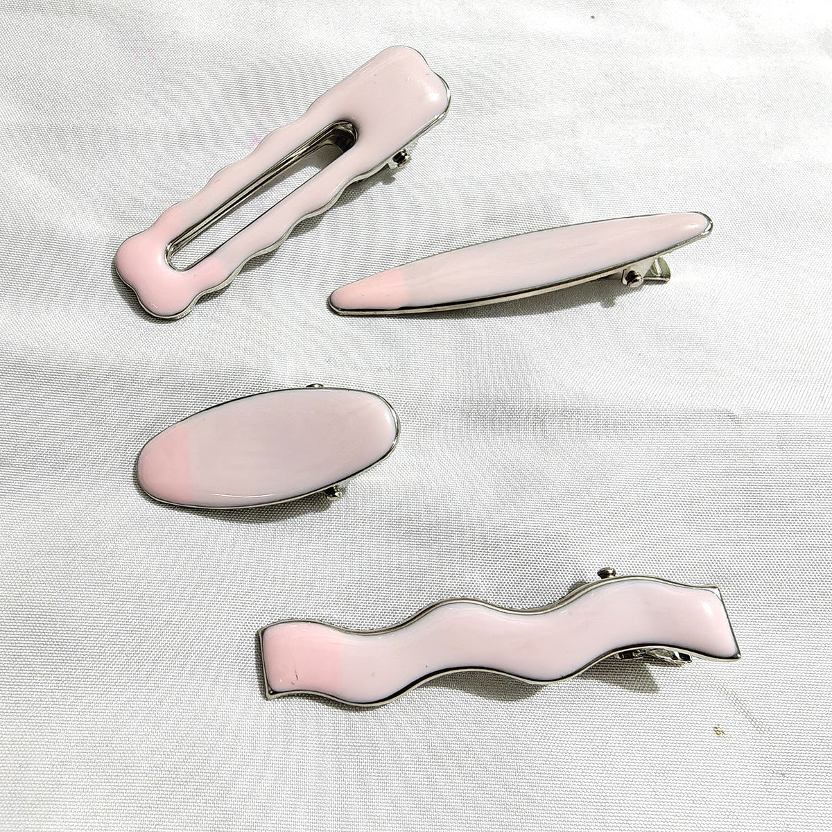 Sweet Color Block No Crease Hair Clip 6W6HCP1640