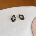 Retro Oval Resin Hollow Out Stud Earrings 6W6JER614