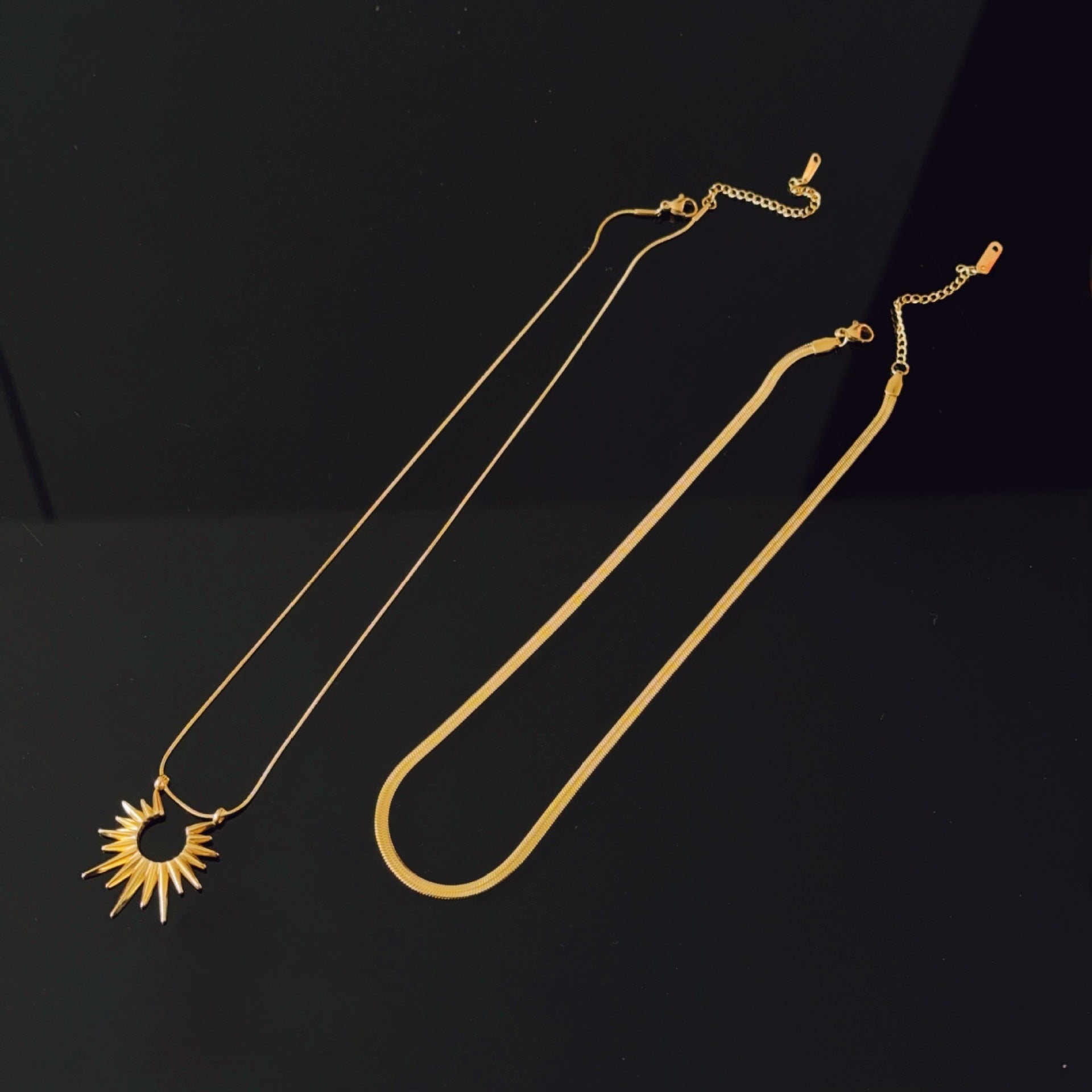 Minimalist Double Layer Sunflower Pendant Necklaces 6W6JNC650