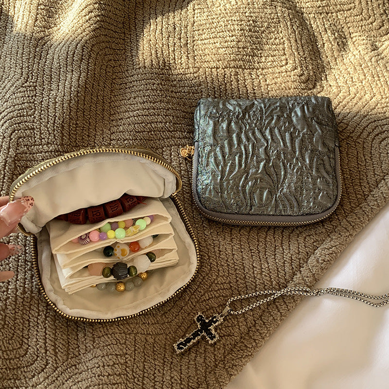 Retro Floral Embossed Portable Jewelry Case 6W13HSJ100