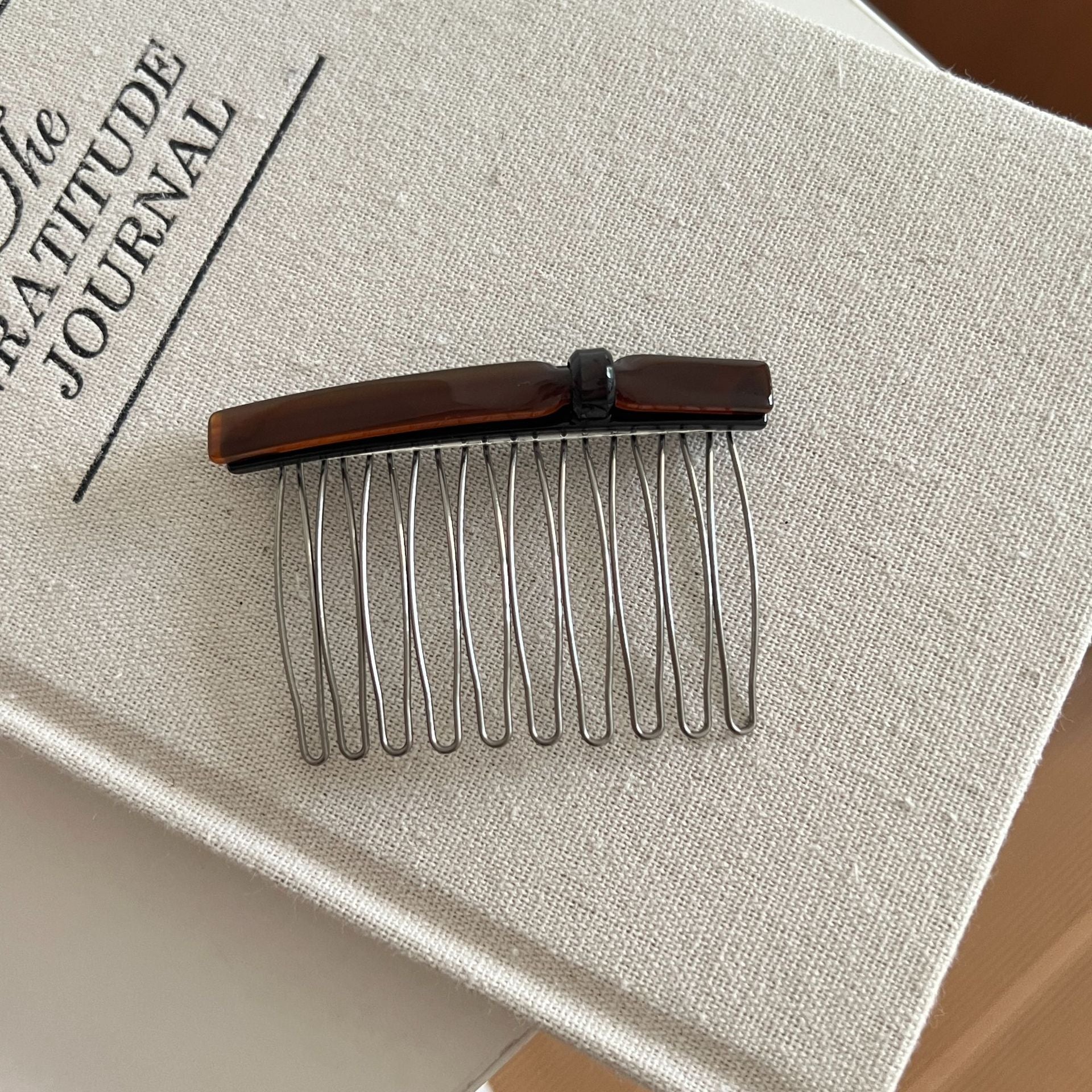 Acetate Flyaway Hair Taming Hair Comb Clip MK2MBEP6W6HPN11