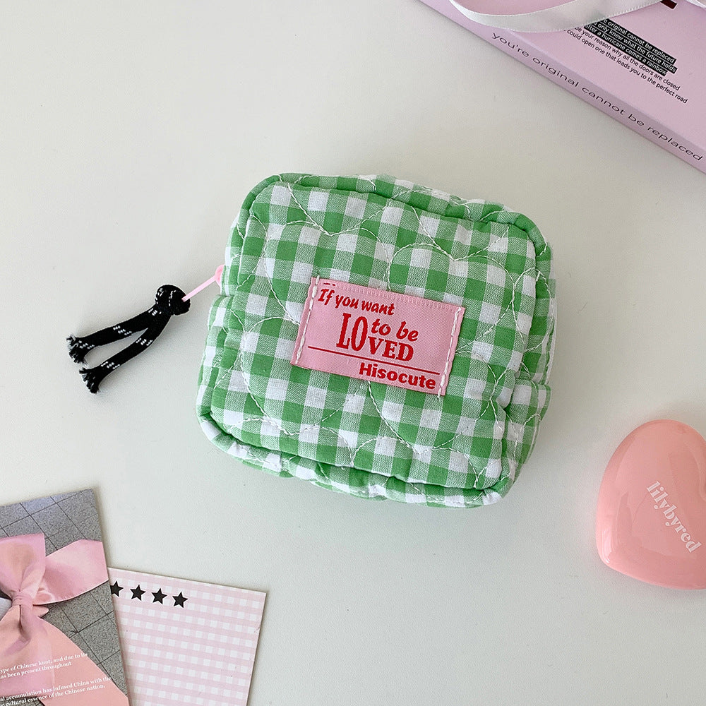 Cute Plaid Quilted Shell Mini Makeup Bag MK2BW6S10BOB58