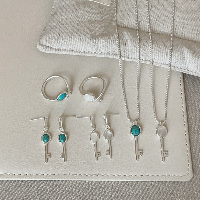 Trendy Turquoise Key Pendant Chain Necklace 6W6JNC445