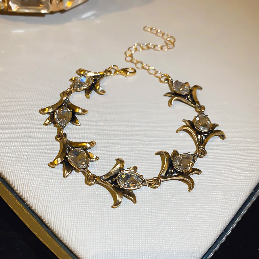 Vintage Rhinestones Floral Stones Droplet Pendant Necklace 6W6JNC897