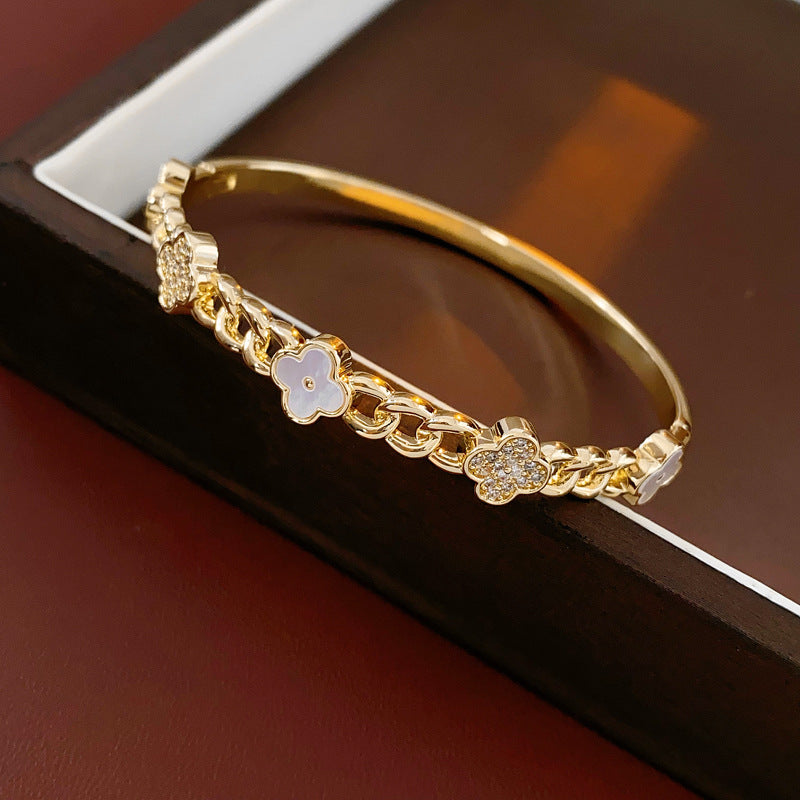 Vintage Gold Plated Rhinestones Floral Bracelet 6W6JBR702