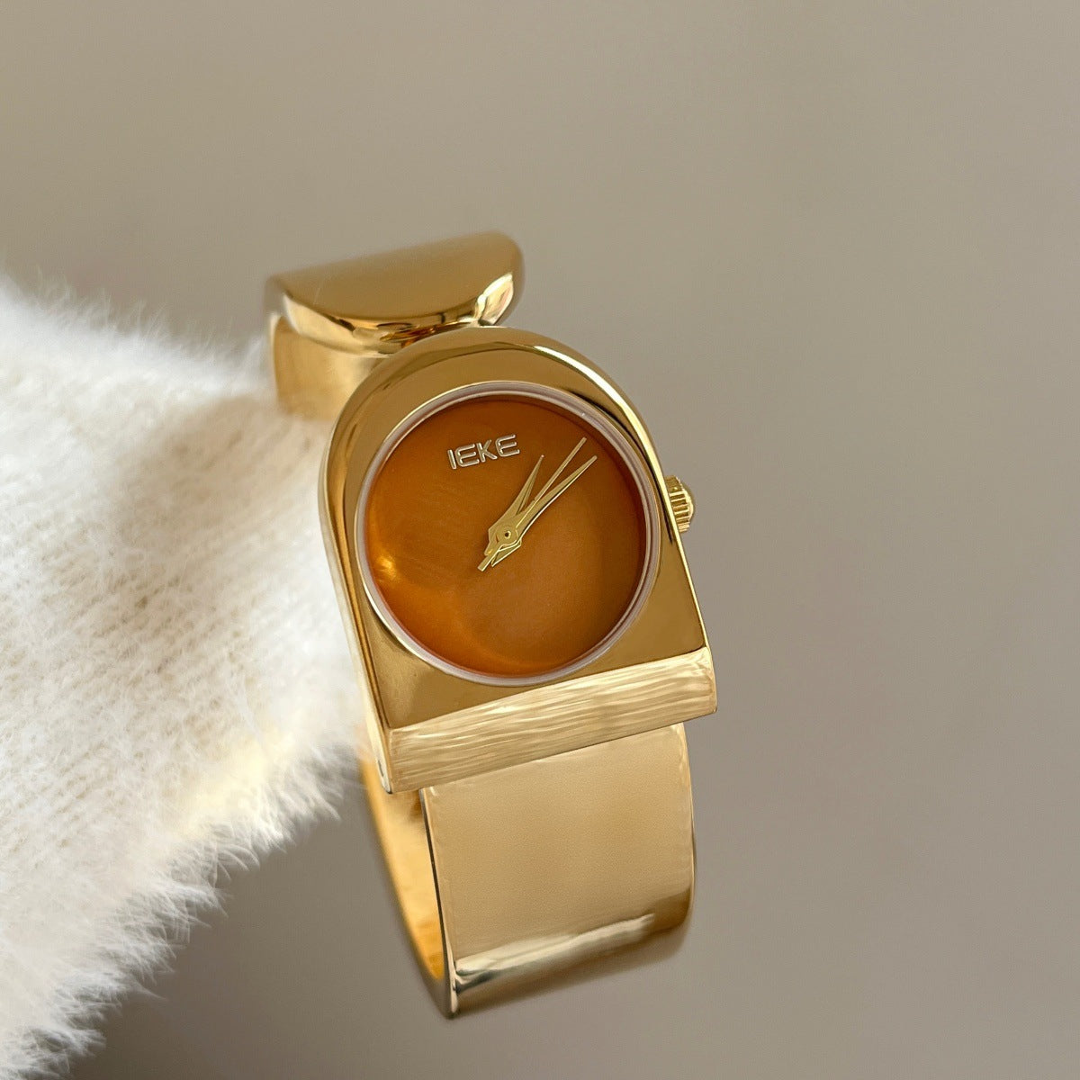 Chunky Geometric Gold Watch - DippedShop Wholesale - #2147