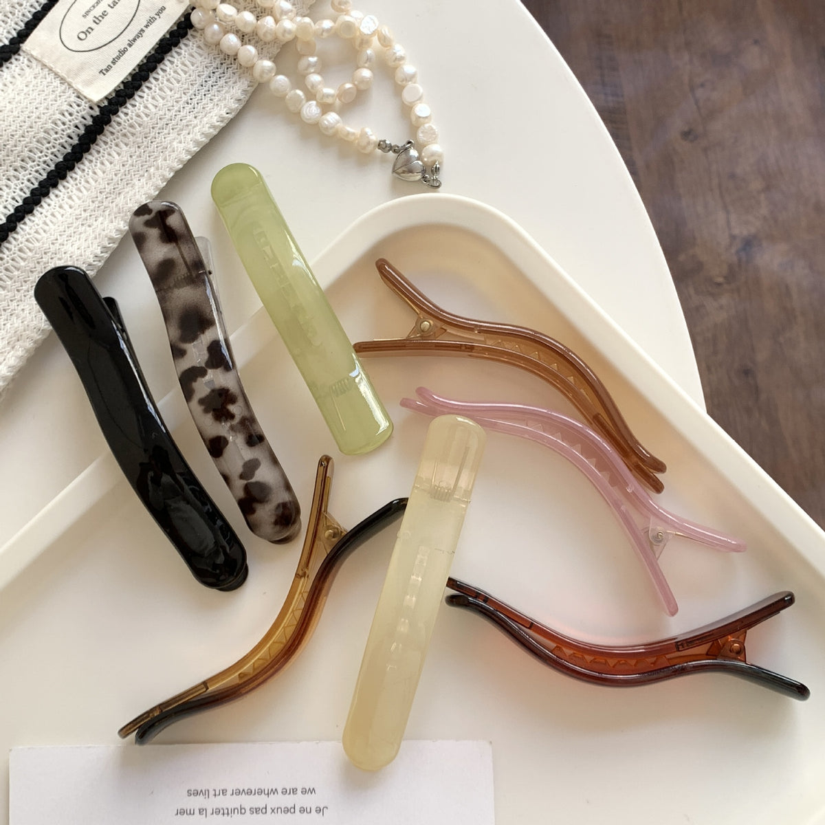 Cute Jelly Acrylic Curved Duckbill Hair Clip 6W6HCP1650