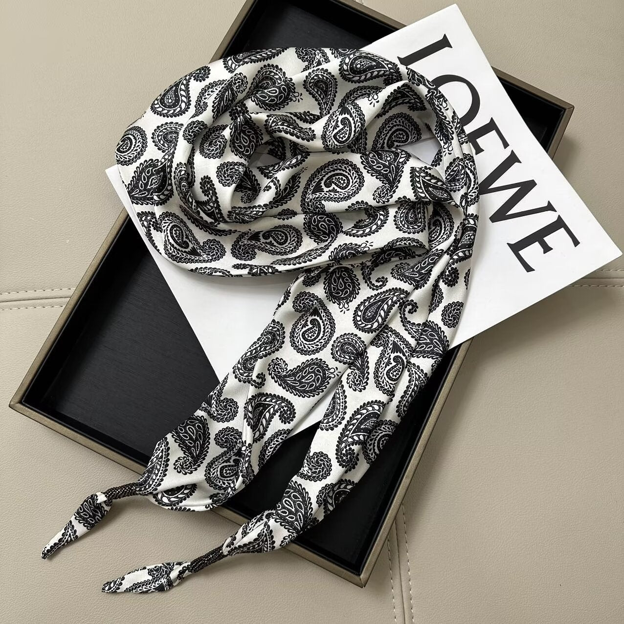 Vintage Leopard Print Versatile Silk Scarf 6W6NSI239