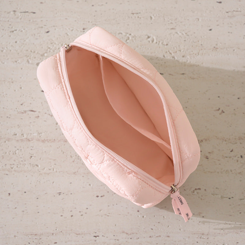 Minimalist Solid Color Quilt Shell Cosmetic Bag 6S5CO118