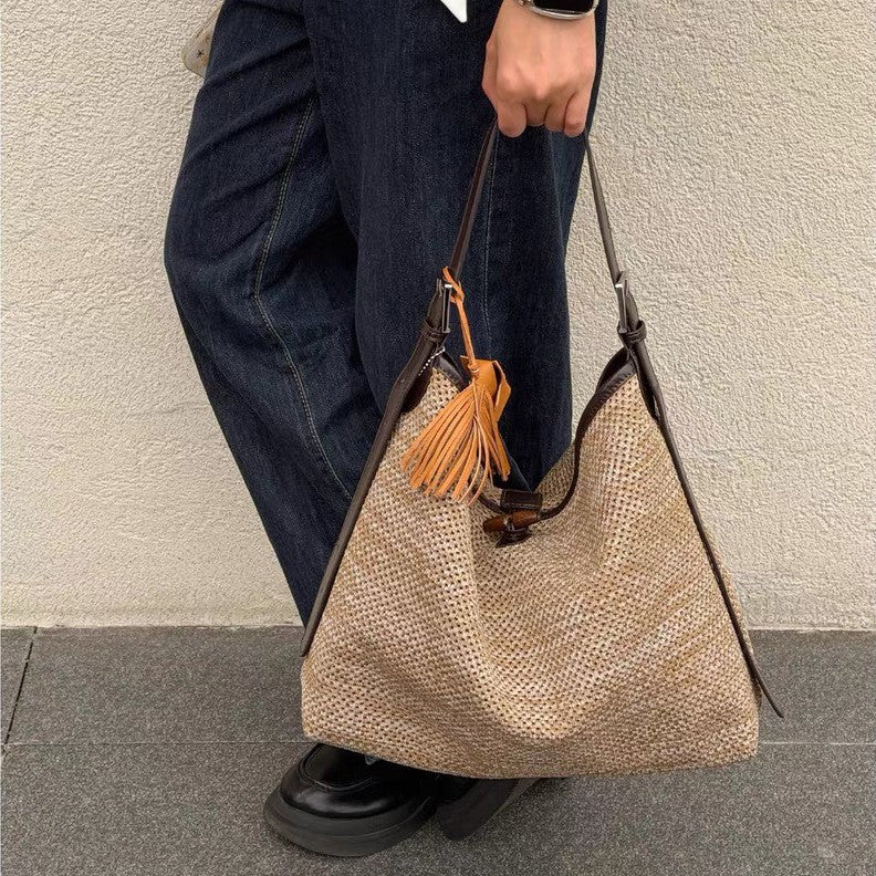 Vintage Hand-Woven Hollow Crossbody Bag MK2BCR6W10BBG19