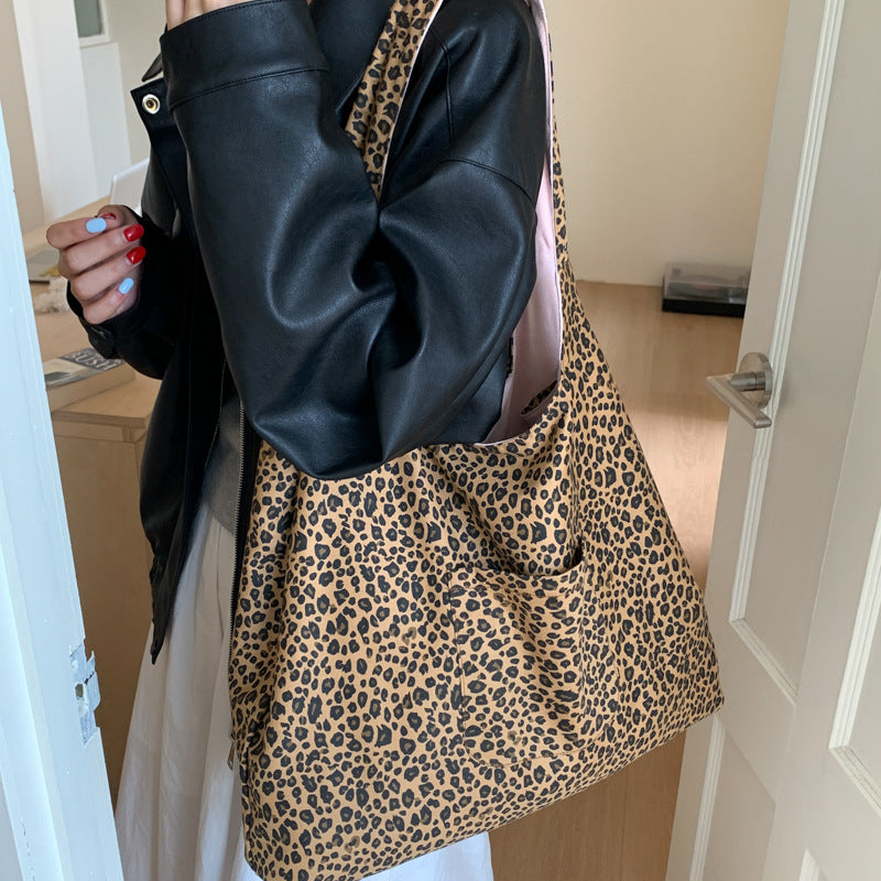 Leopard Print Shoulder Bag - DippedShop Wholesale - #1347
