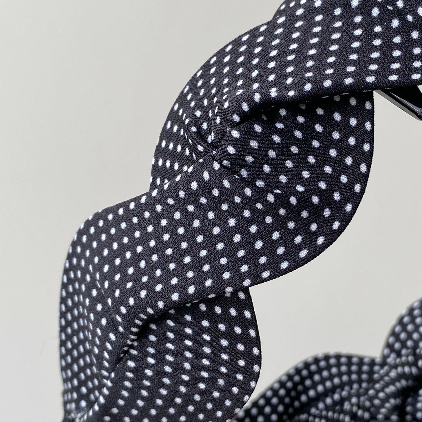 Vintage Polka Dots Woven Cross Headband MK2SPM6W6HBD20