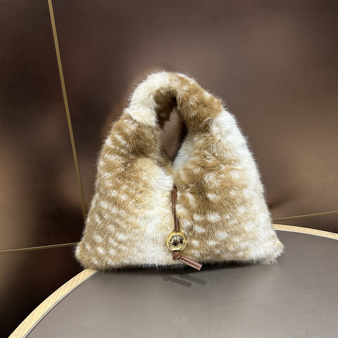 Cute Furry Tote Fluffy Crossbody Bag DP25G672