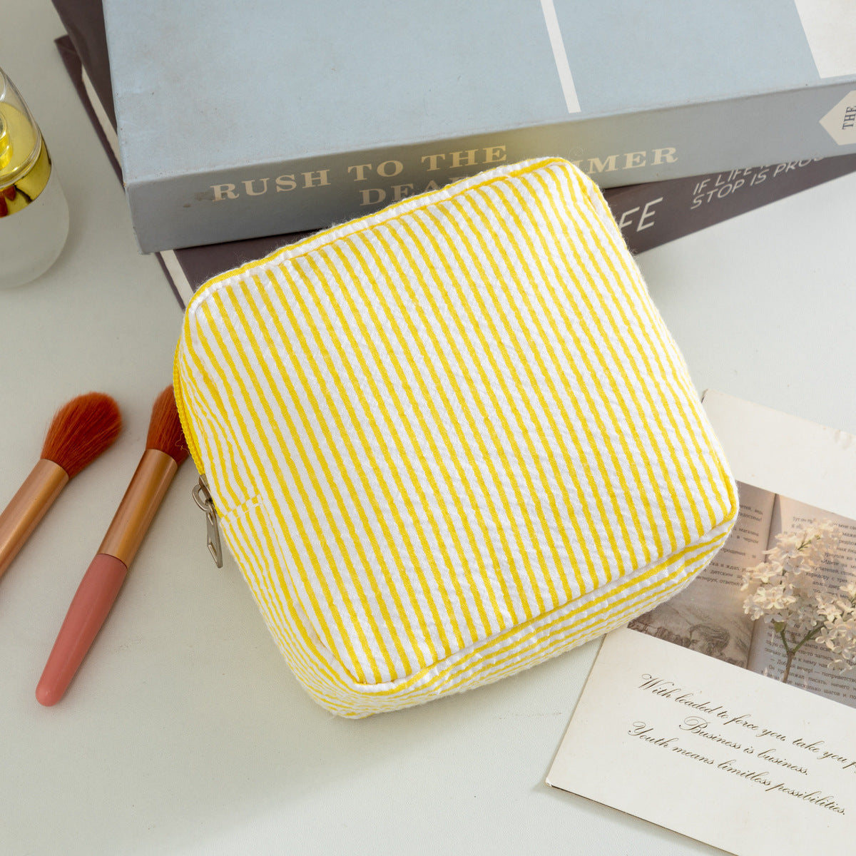 Striped Portable Storage Bag MK2BLW6C5CO77