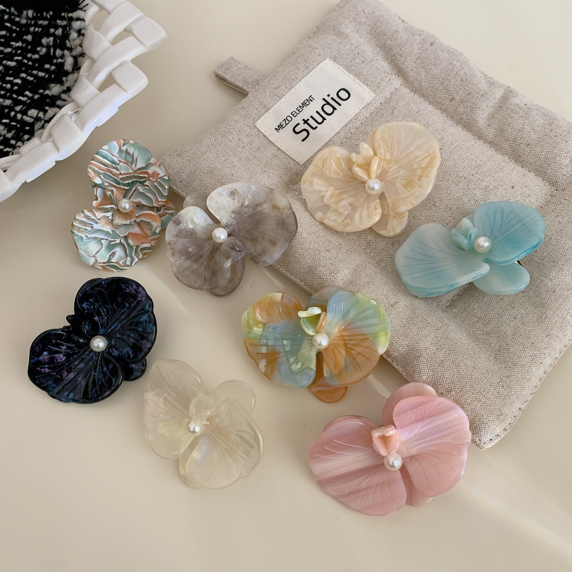 Orchid Pearl Hair Clips - DippedShop Wholesale - #3587