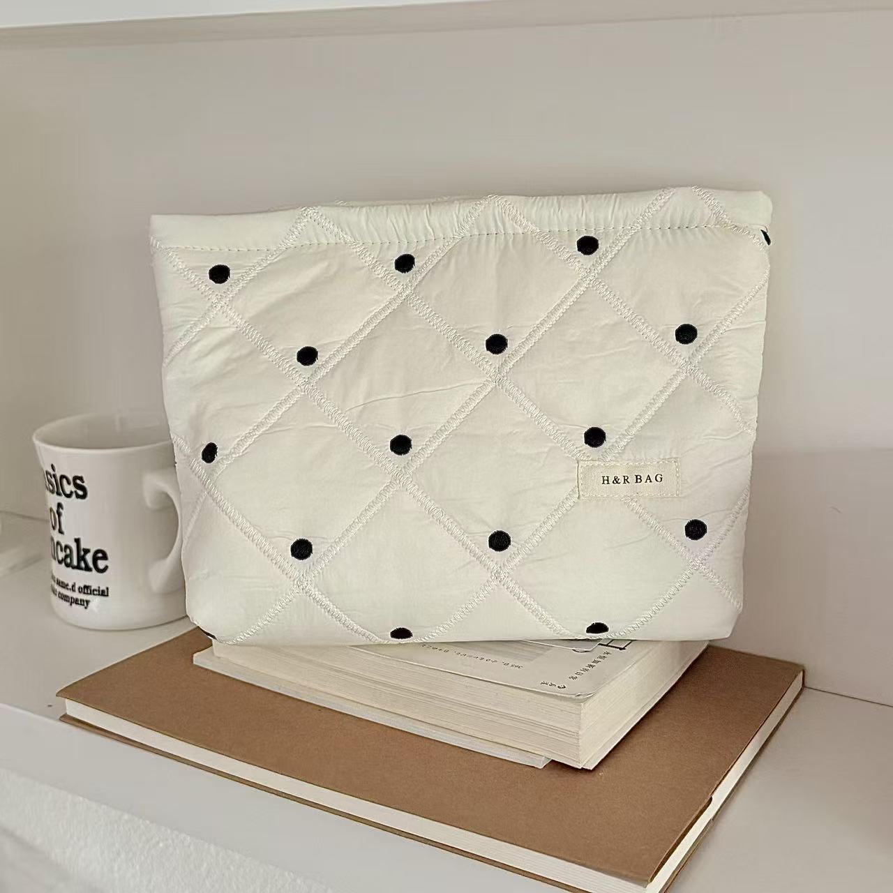 Polka Dot Quilted Makeup Bag - DippedShop Wholesale - #7715