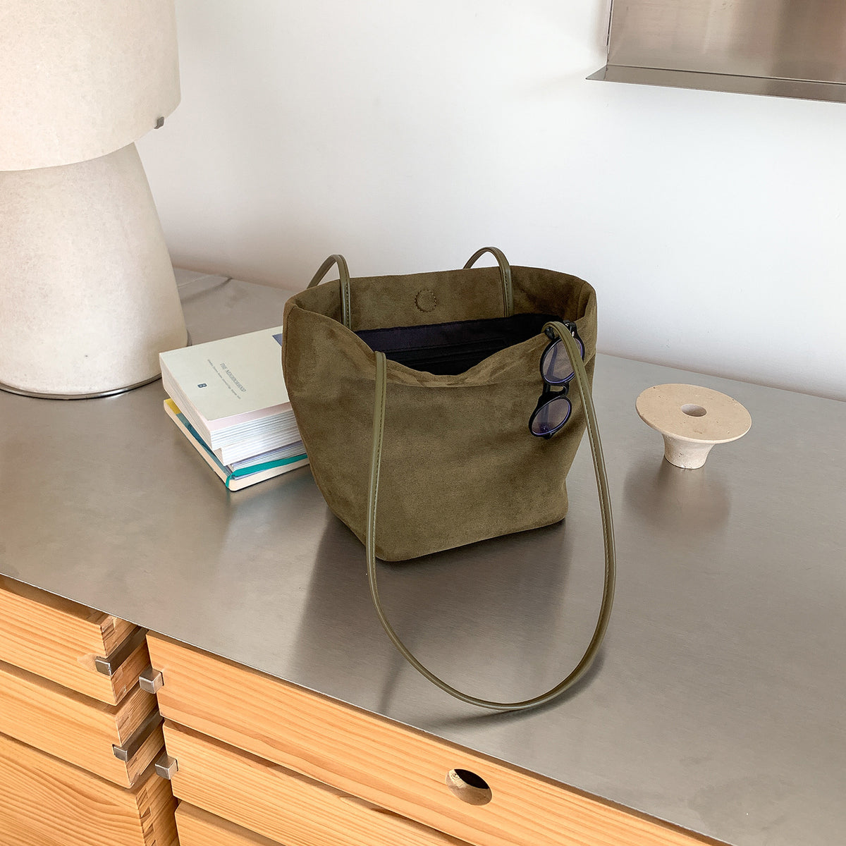 Minimalist Matte Casual Bucket Tote Bag 6W10BBG2474