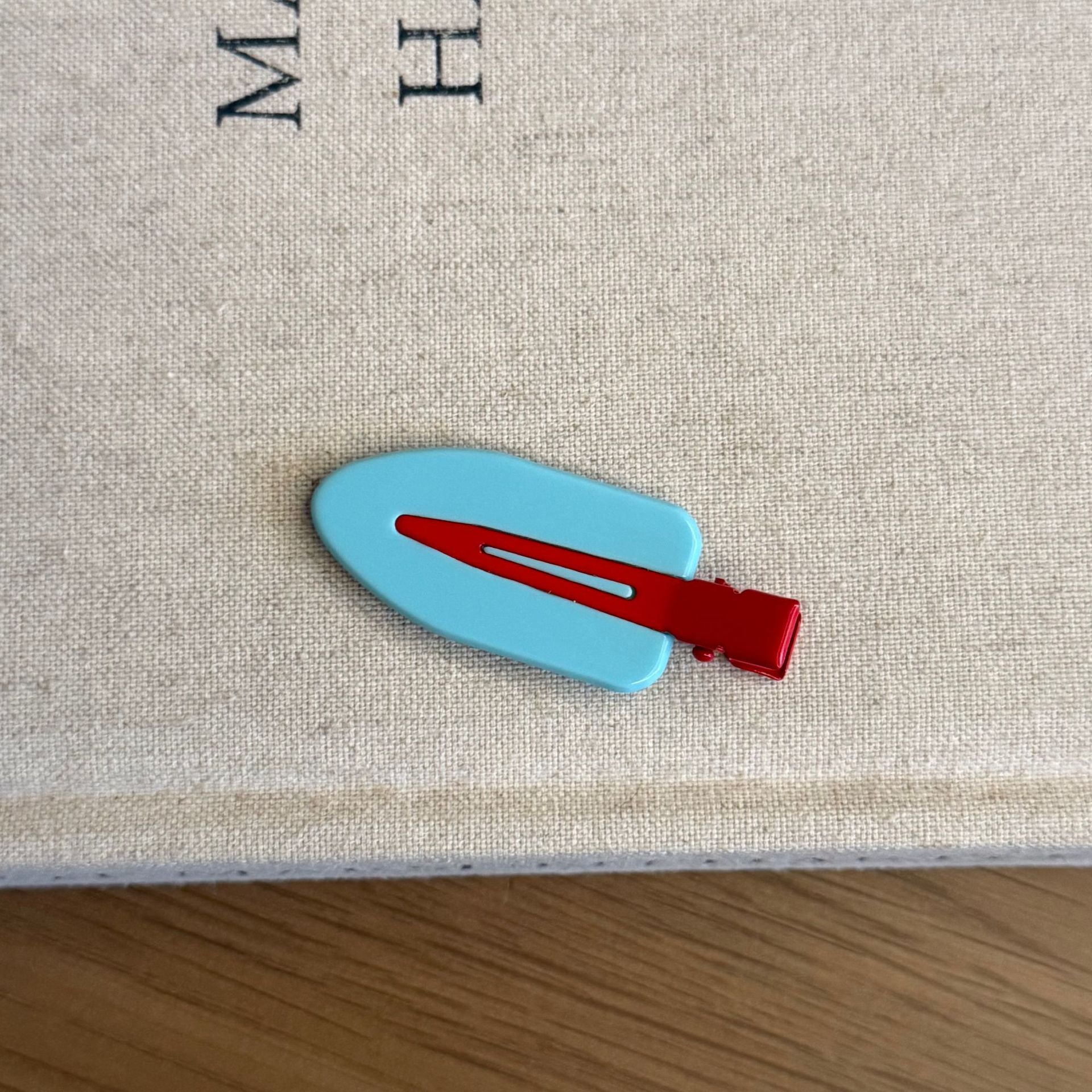 Fashion Multi-Color Duckbill No Crease Hair Clip 8AS6HCP344T