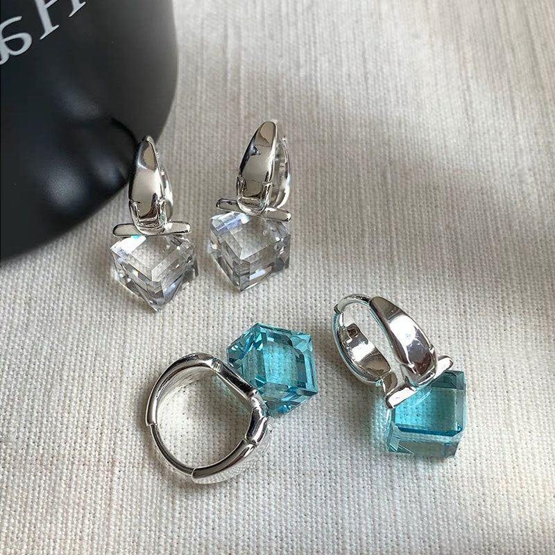Minimlaist Blue Cube Dangle Hoop Earrings 6W6JER596