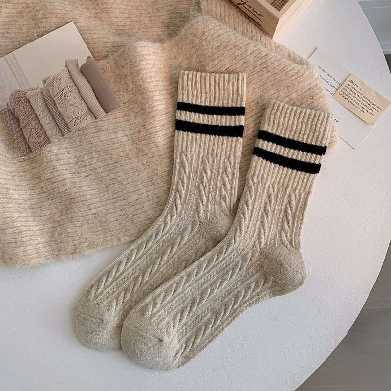 Fall Warm Cable Knit Striped Crew Socks 6W8FSO712