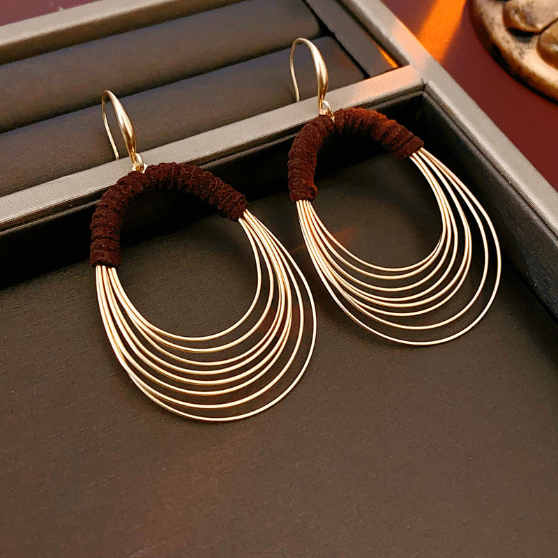 Chunky Layered Circle Gold Plated Hook Earrings 6W6JER744