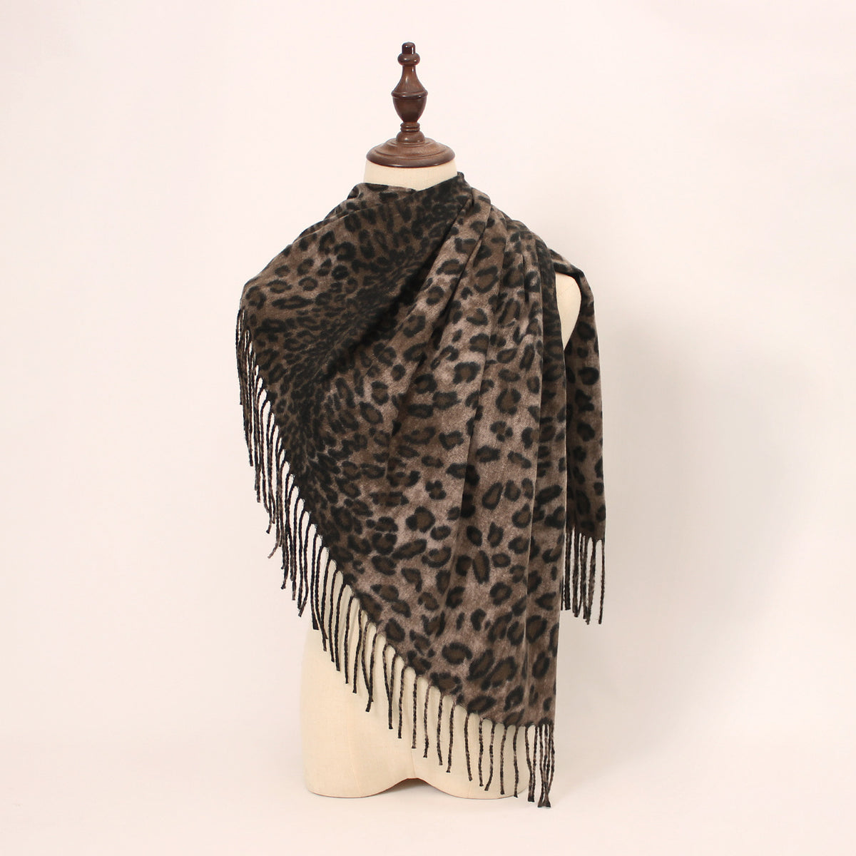 Vintage Leopard Print Fringe Scarf - DippedShop Wholesale - #8515