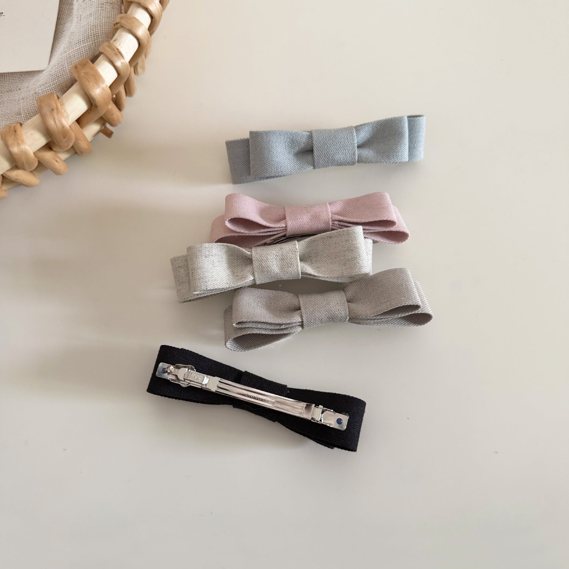 Sweet Solid Color Bowknot Hair Clip 8AS6HCP380L