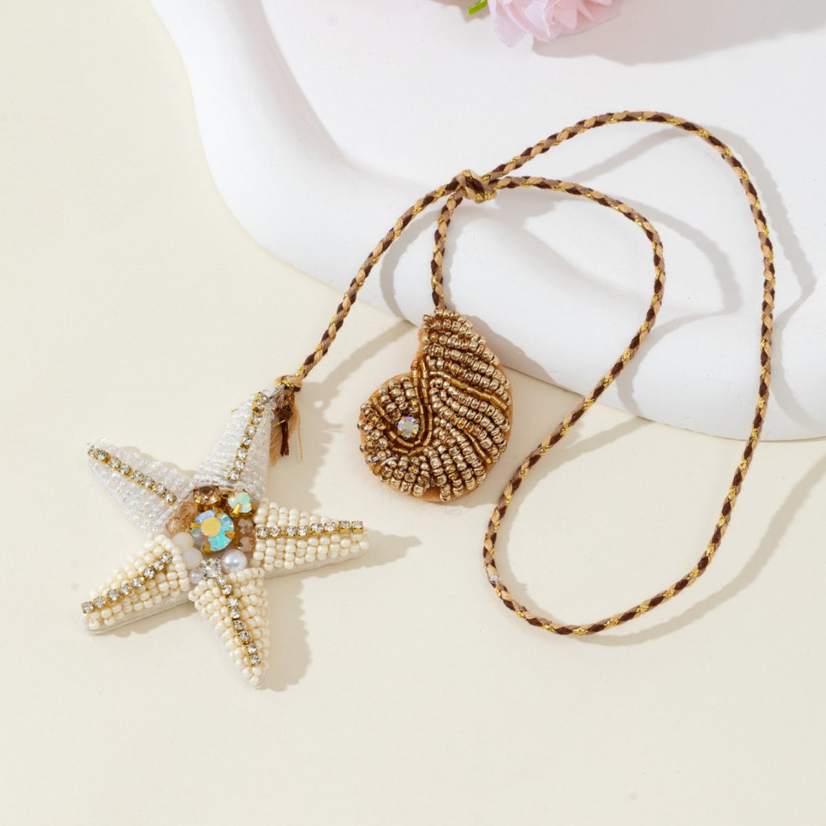 Stylish Rhinestones Beads Starfish Pendant Keychain 6W10BBC781
