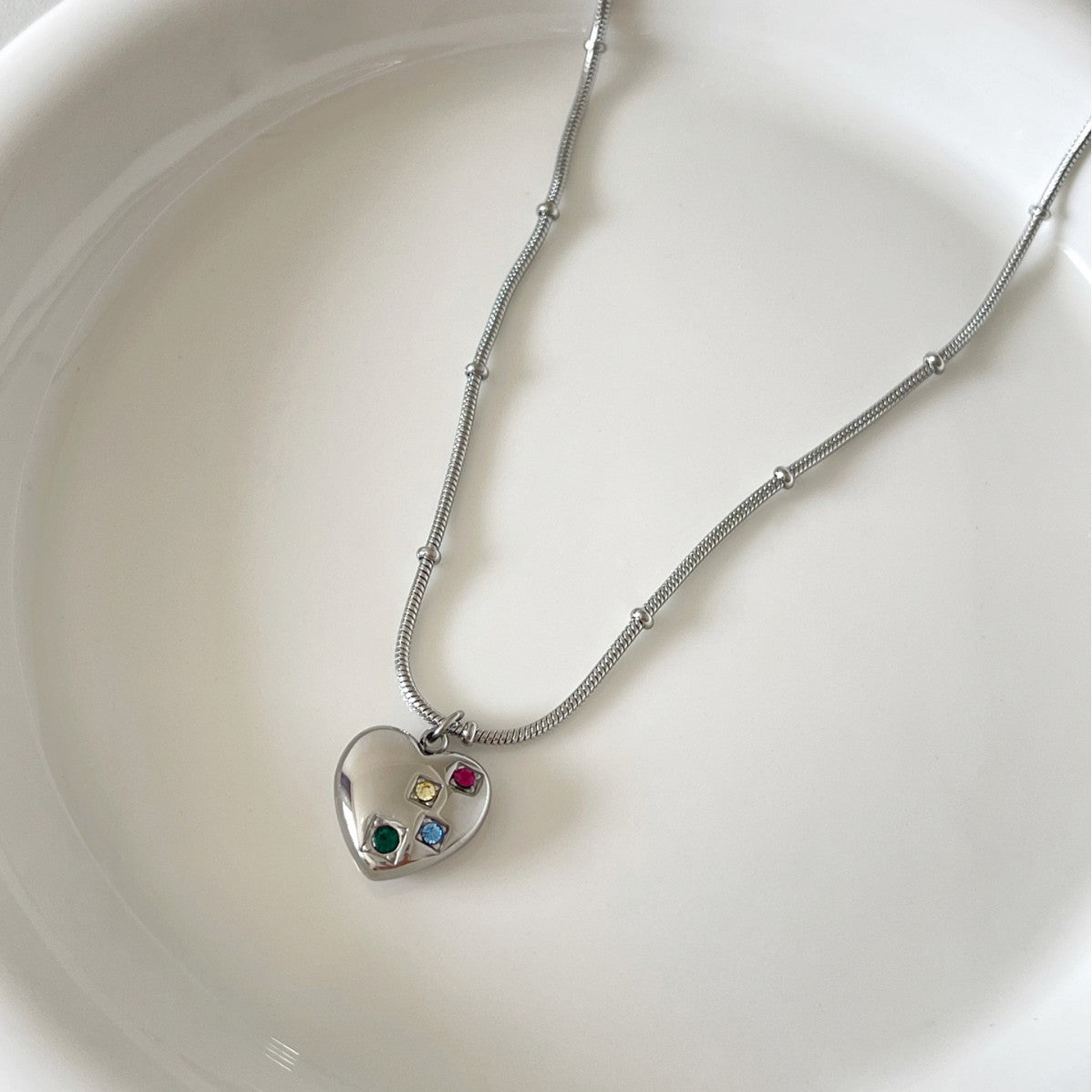 Colorful Cubic Zirconia Heart Pendant Necklace 6W6JNC423
