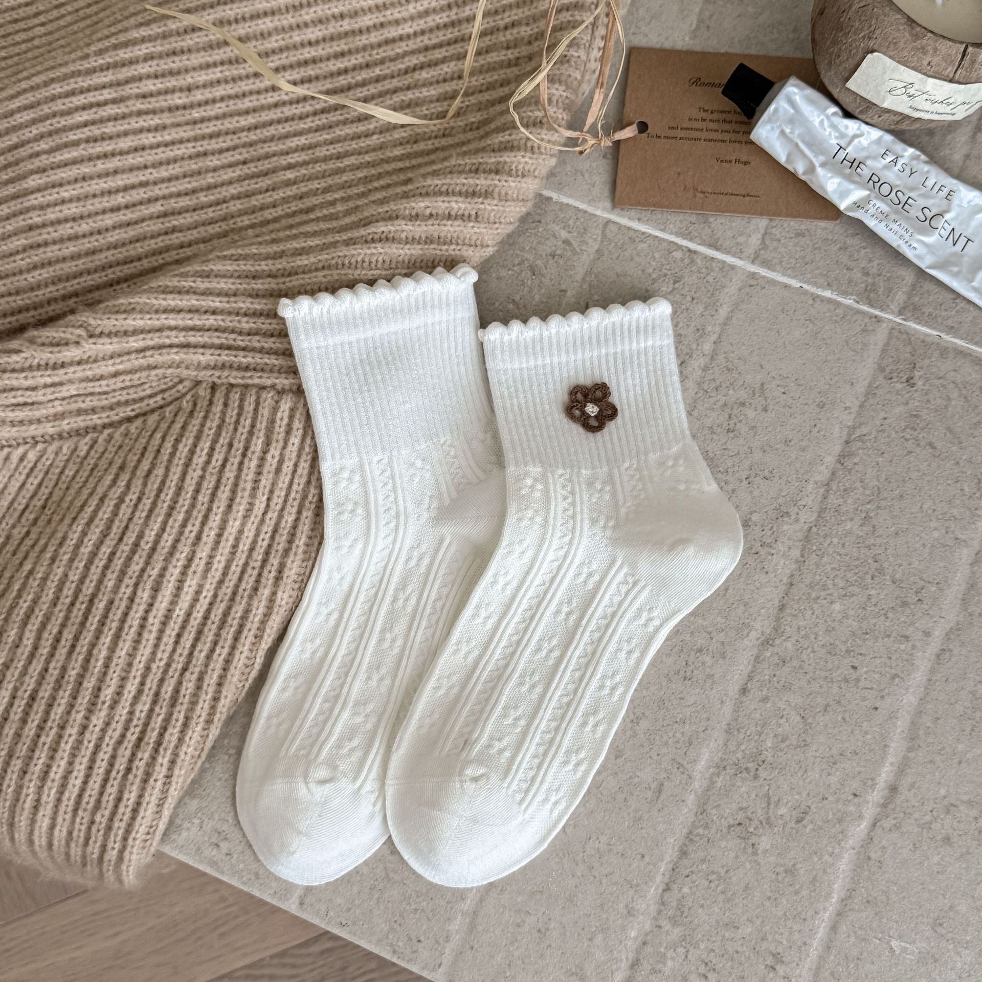 Cute 3D Floral Lace-Trim Ankle Socks 6W8FSO692