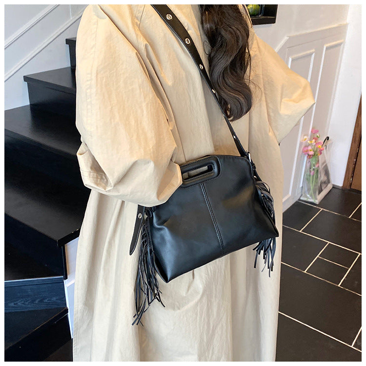 Tassel Square Crossbody Bag - DippedShop Wholesale - #5779
