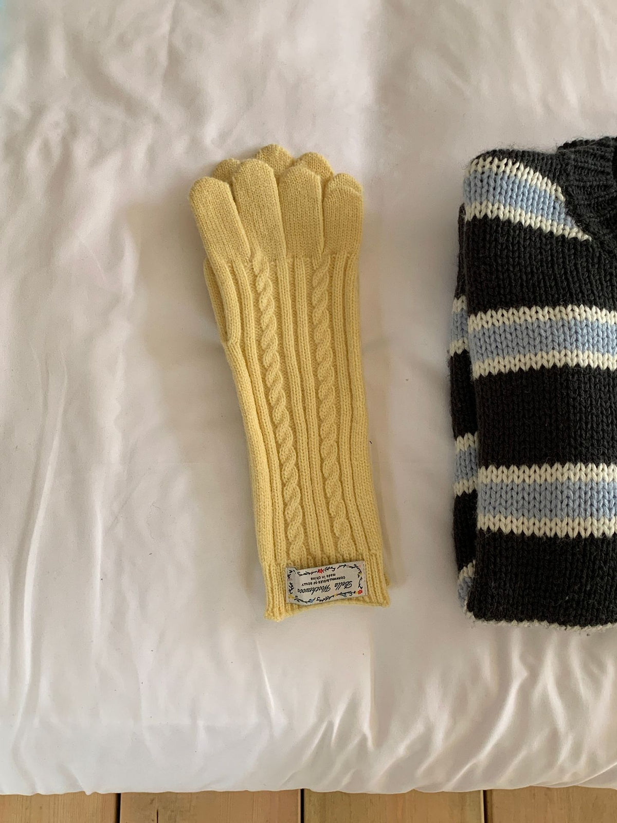 Long Knit Touchscreen Gloves - DippedShop Wholesale - #3539
