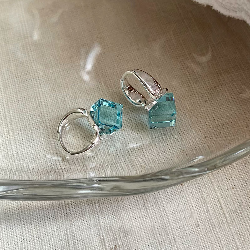 Minimlaist Blue Cube Dangle Hoop Earrings 6W6JER596