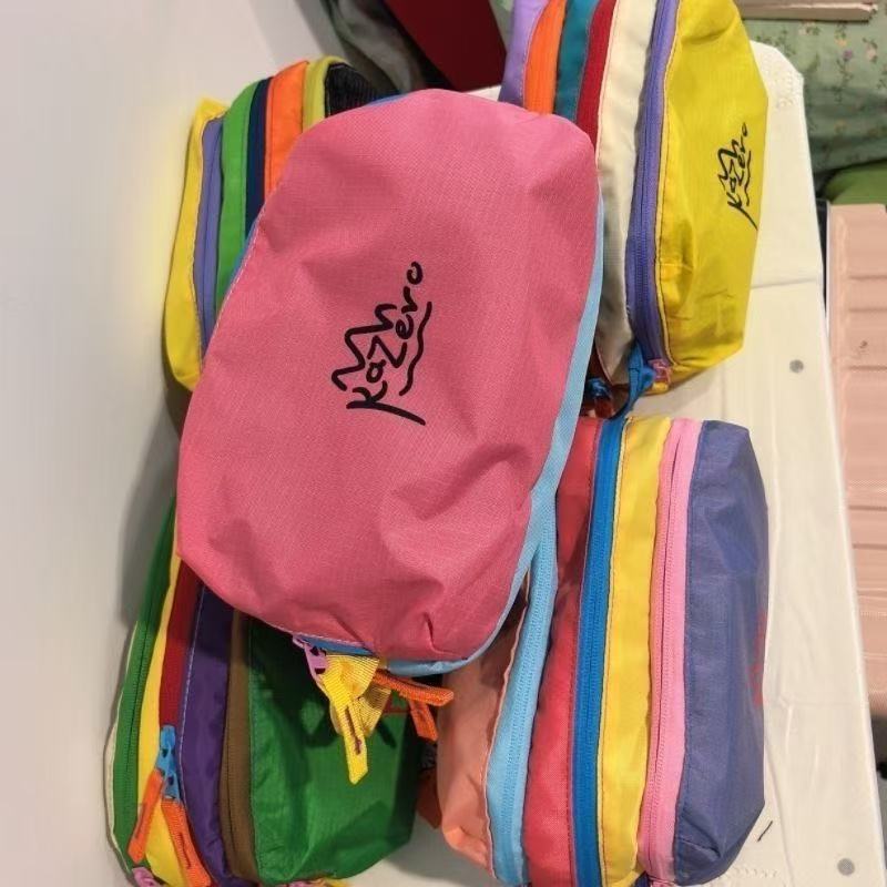 Colorful Large Capacity Portable Makeup Bag MK2BW6S10BOB114