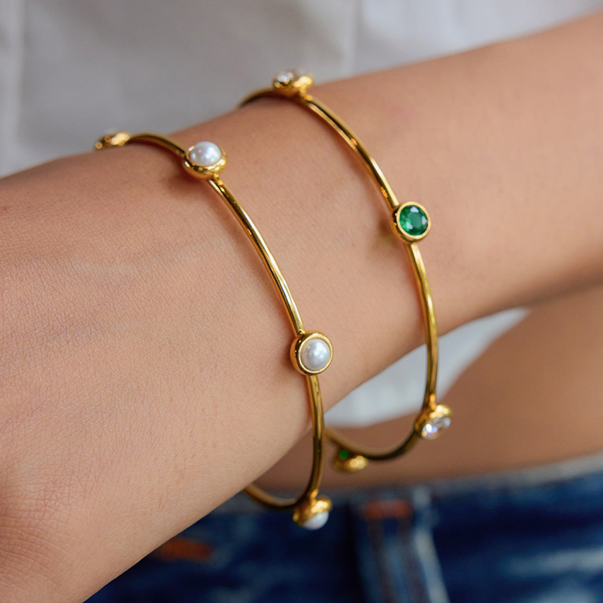 Trendy Gold Plated Pearl Bangle Bracelet 6W6JBR596