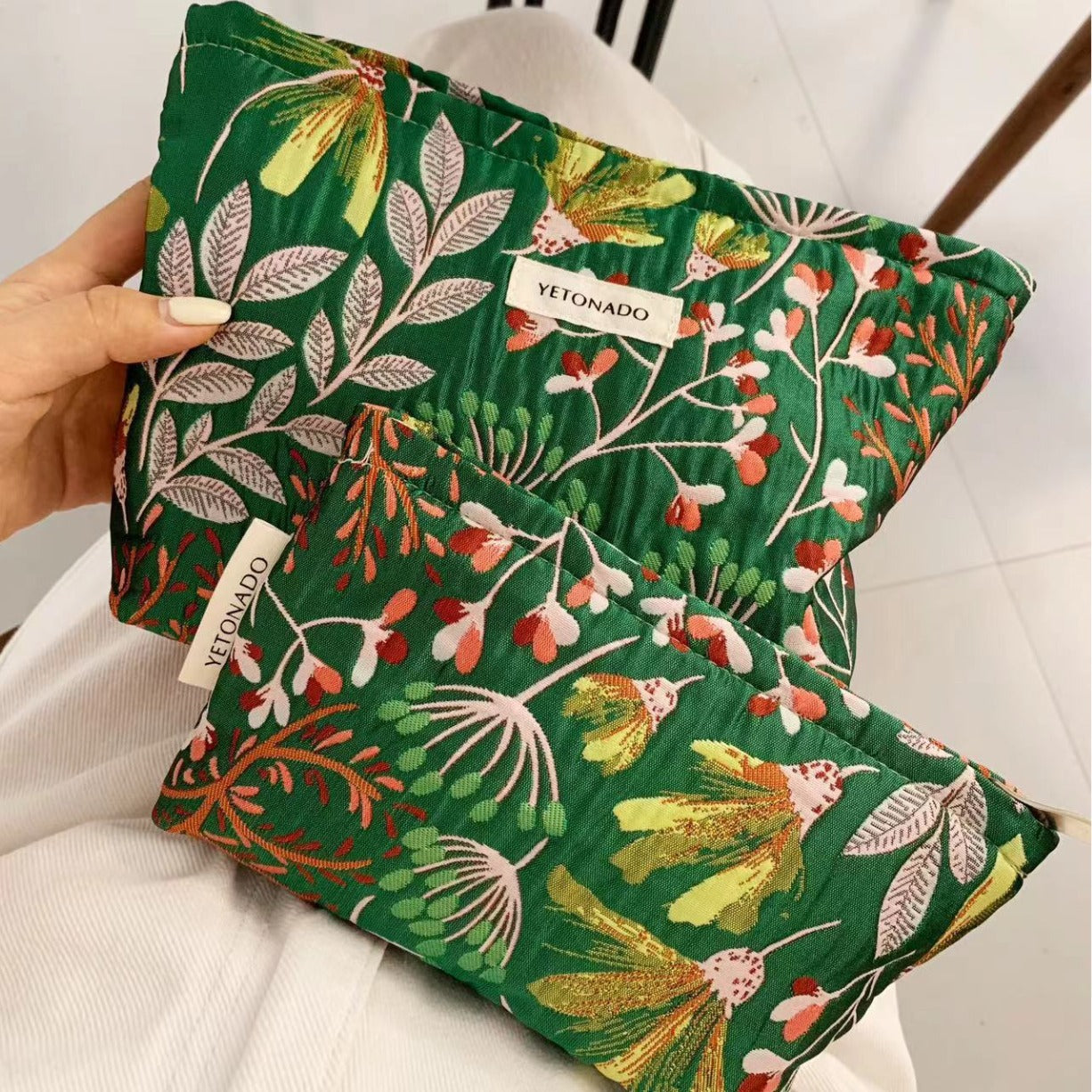 Casual Floral Embroidery Large Capacity Makeup Bag MK2BW6W10BOB403