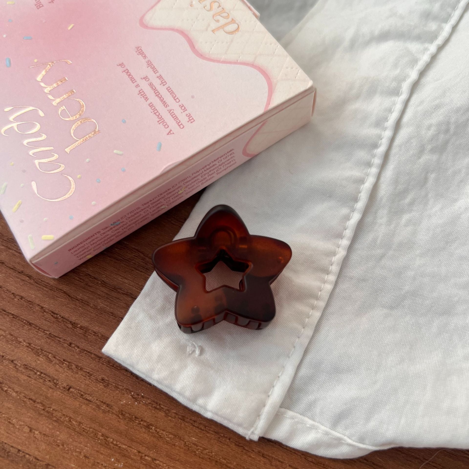 Minimalist Solid Color Hollow Star Hair Clip 8AS6HCP390L